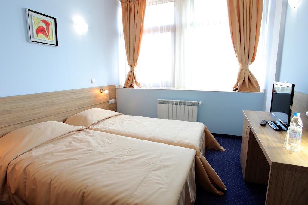 Teodora Palace Hotel Ruse Værelse billede
